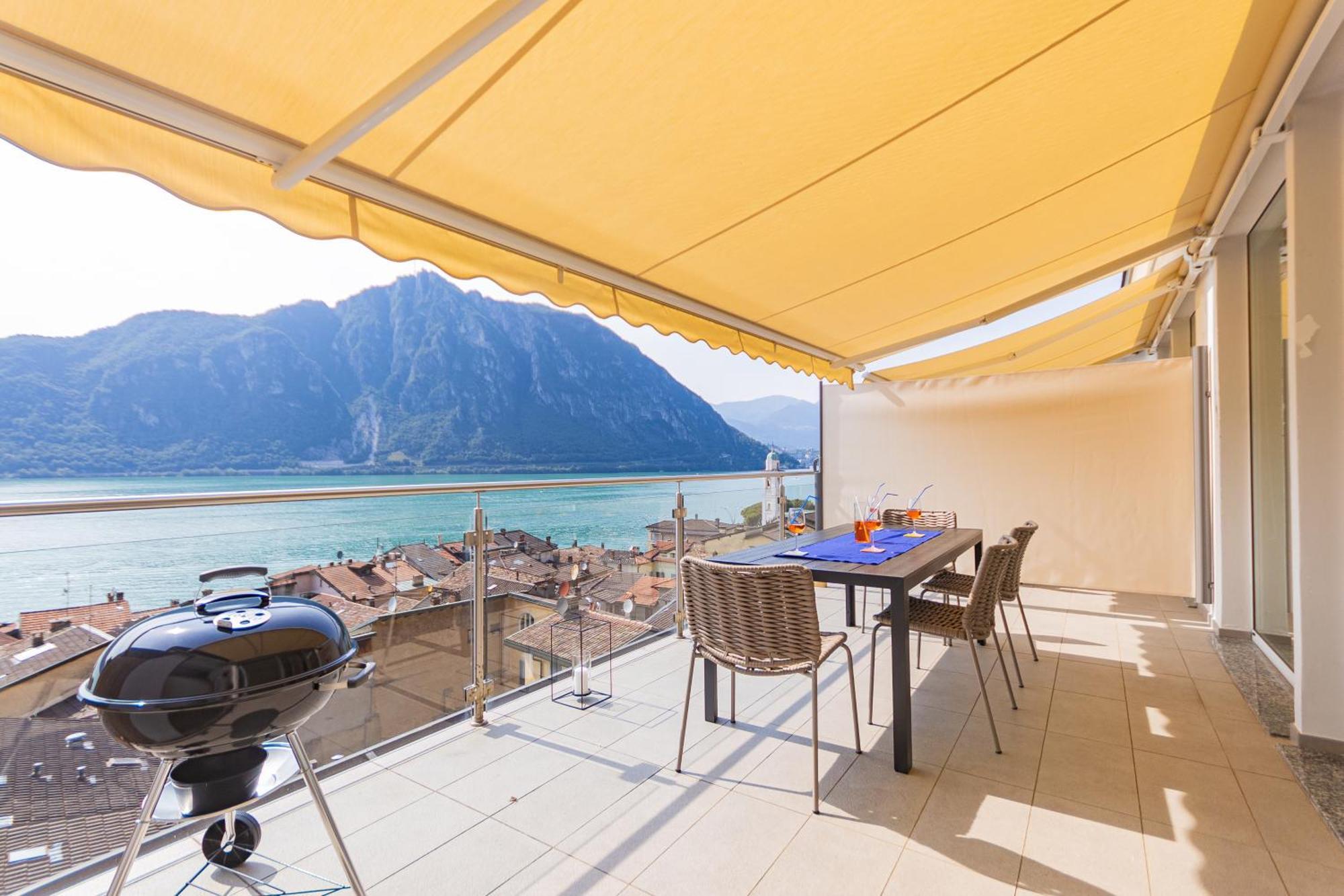 Casa Madlen - Bright Attic With Marvelous View Apartman Campione dʼItalia Kültér fotó